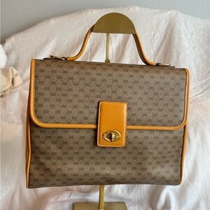 - Vintage Gucci Micro GG Top Handle Turnlock